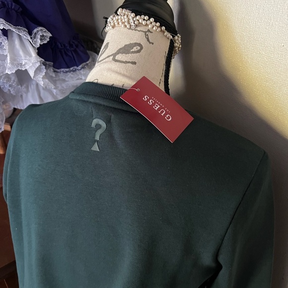 💚 Guess Dark Jade Bling Gold Pullover Fleece Crew Sweatshirt Size S NWT - Picture 4 of 5